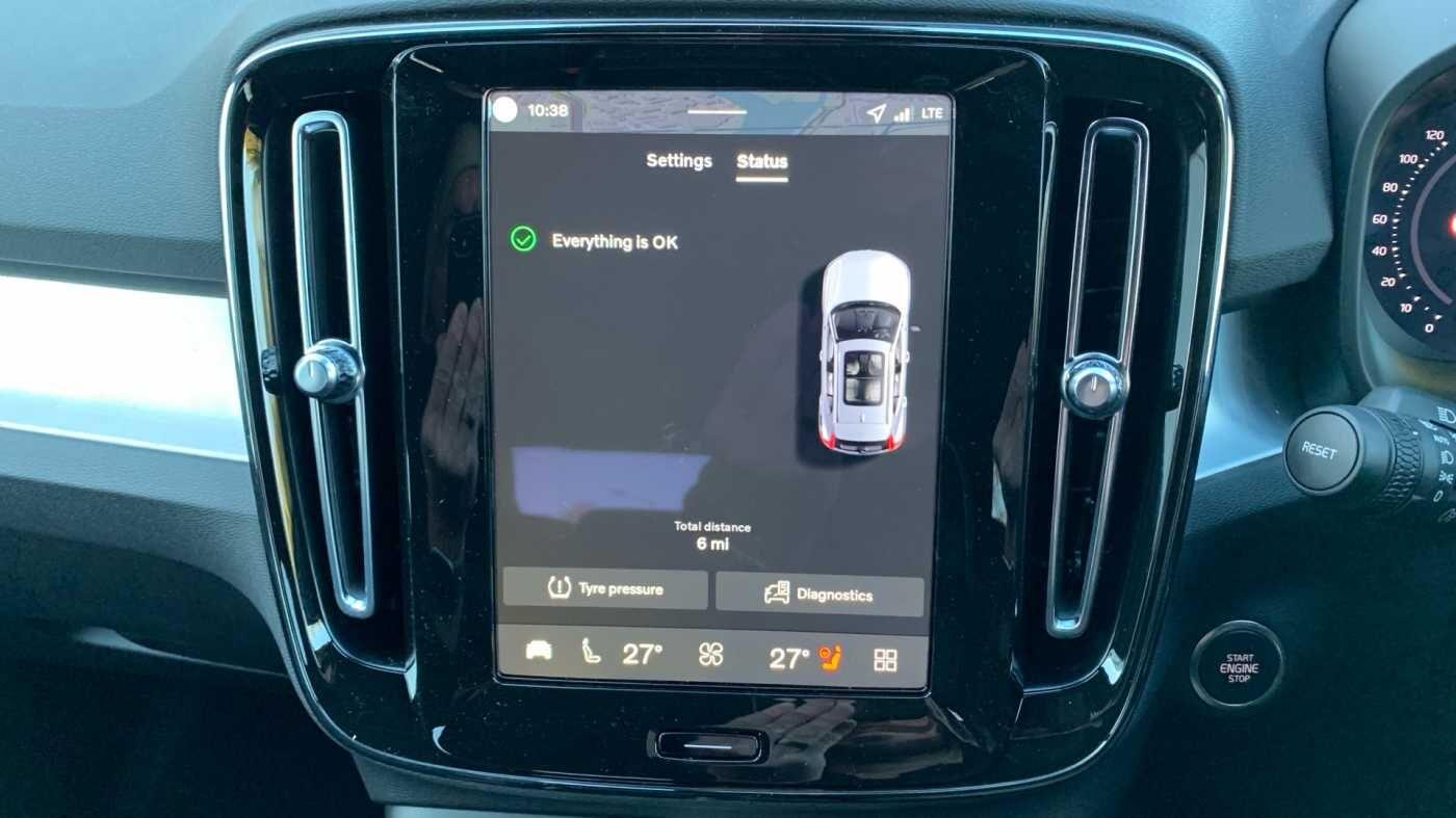 Used Volvo XC40 for sale - 77202409: Photo 27