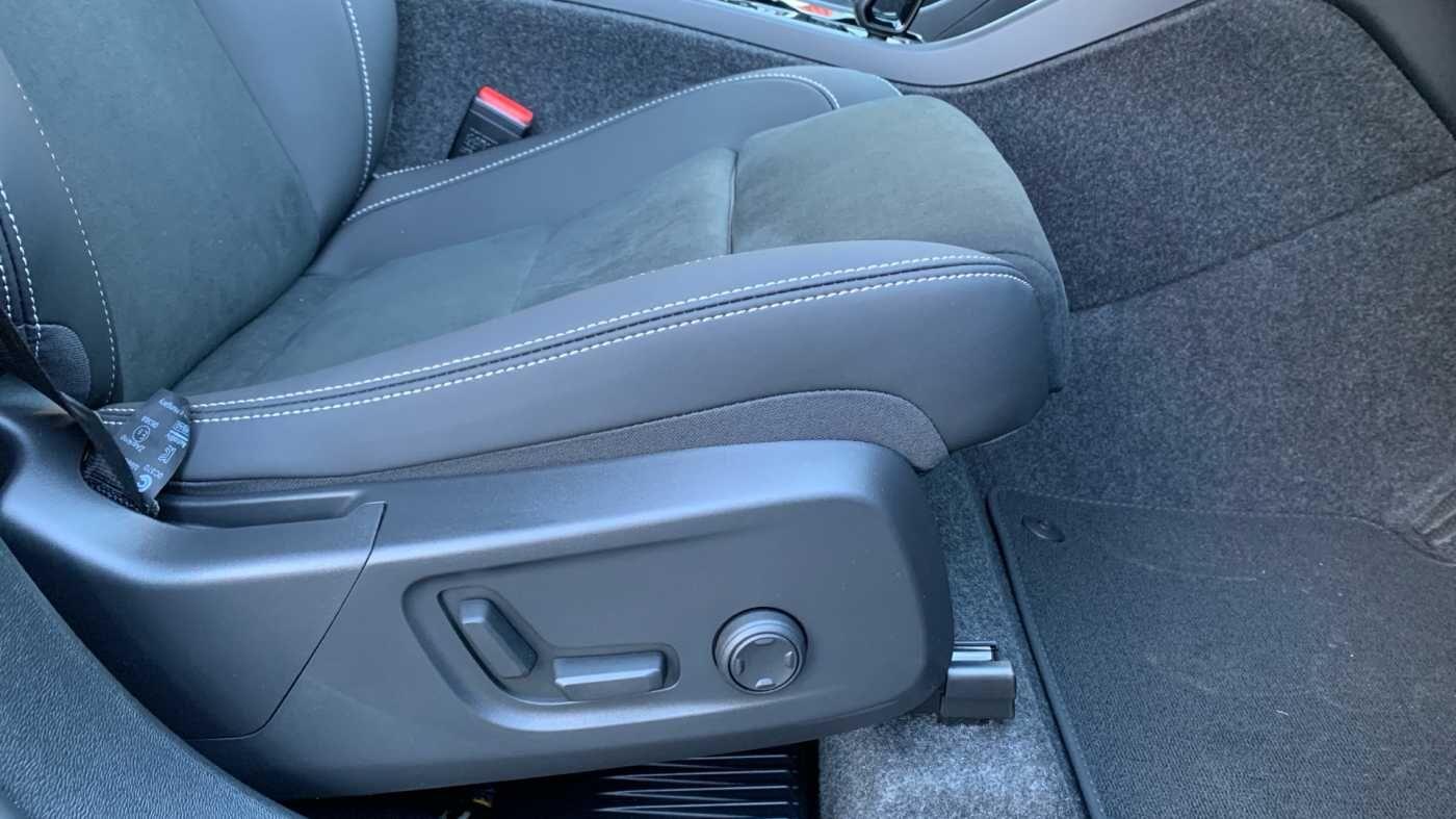 Used Volvo XC40 for sale - 77202409: Photo 39