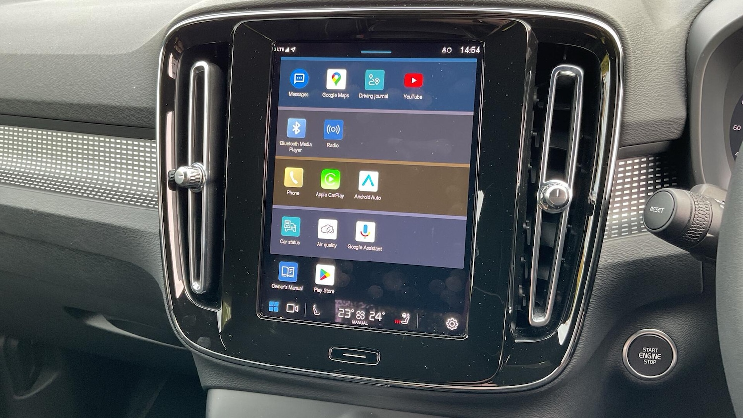 Used Volvo XC40 2024 for sale - 76700715: Photo 13