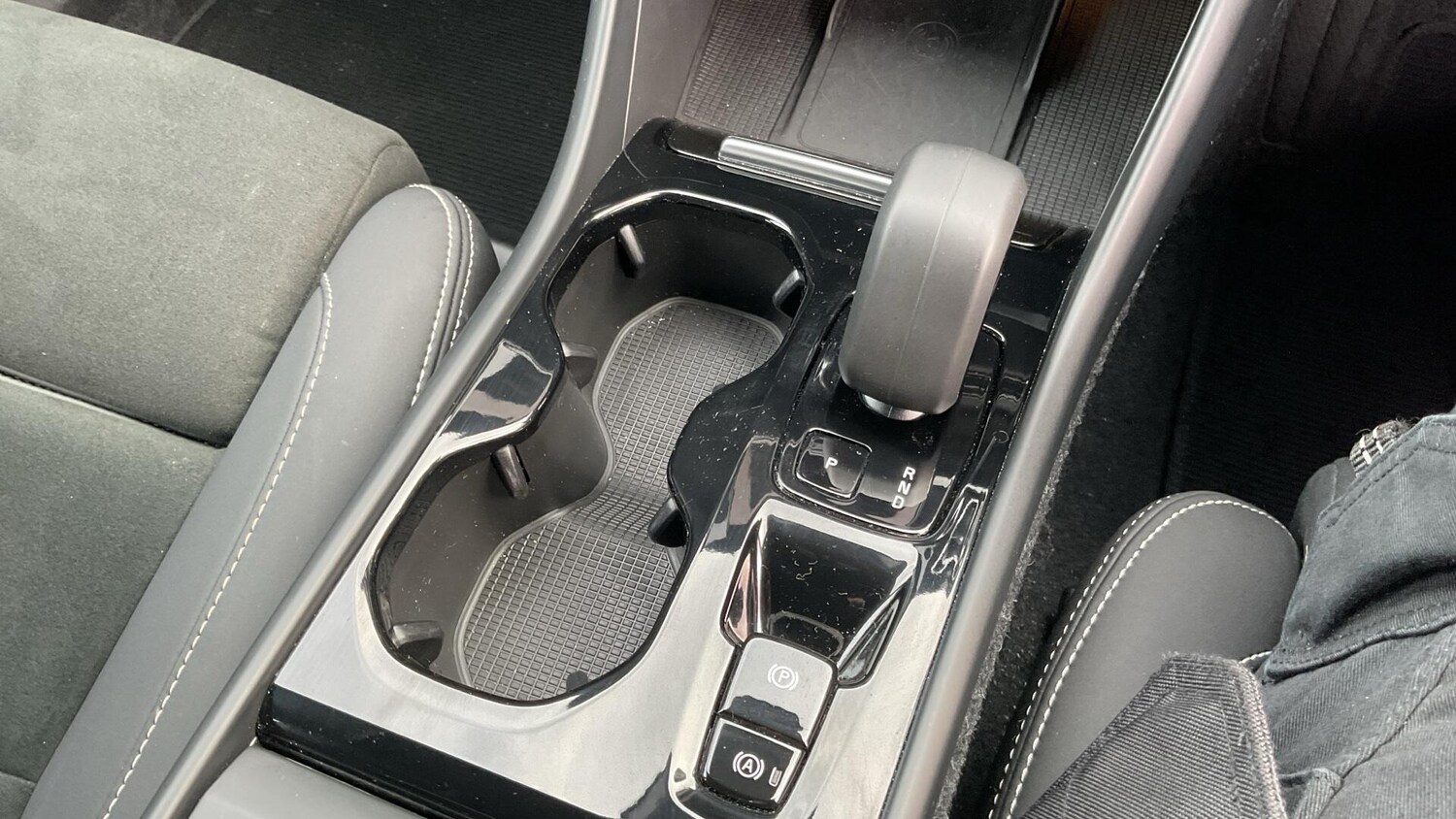 Used Volvo XC40 2024 for sale - 76700715: Photo 27