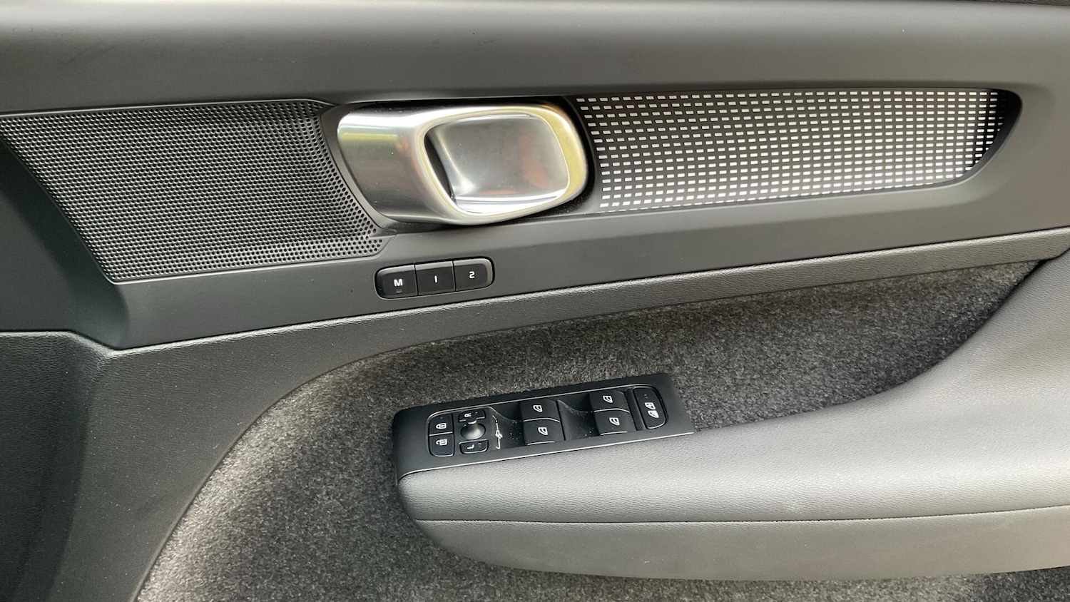 Used Volvo XC40 2024 for sale - 76700715: Photo 30