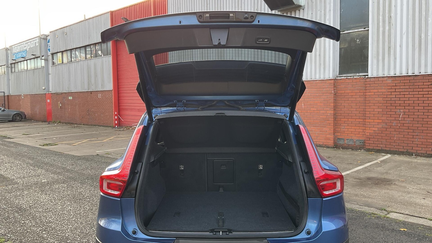 Used Volvo XC40 2018 for sale - 76898946: Photo 13