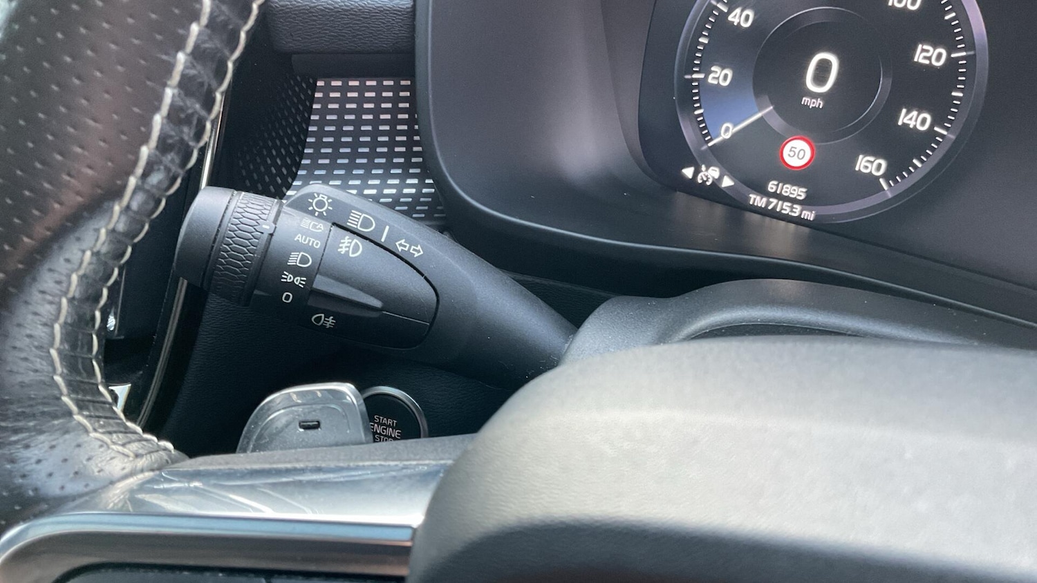 Used Volvo XC40 2018 for sale - 76898946: Photo 20