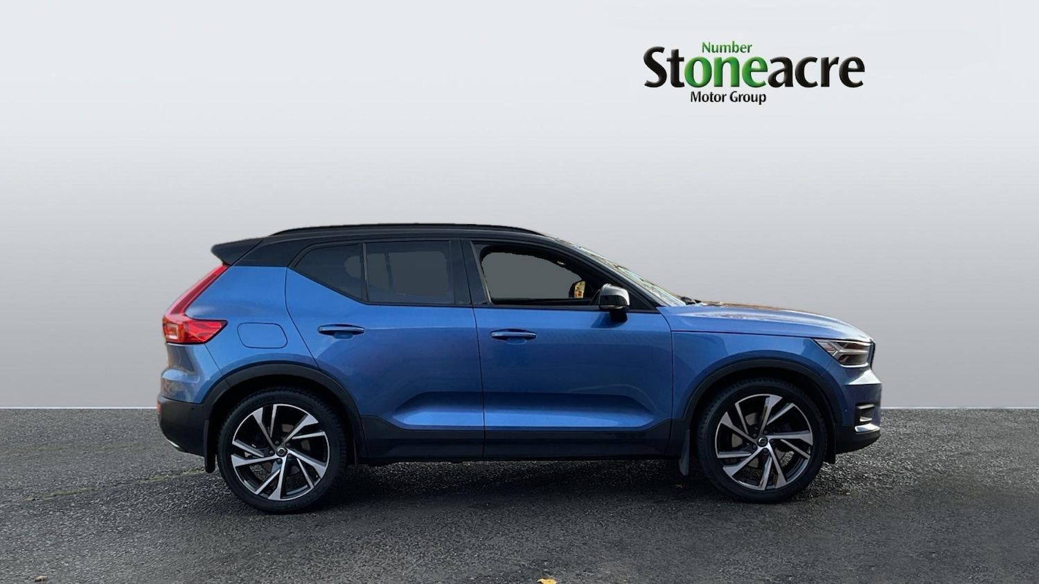 Used Volvo XC40 2018 for sale - 76898946: Photo 3