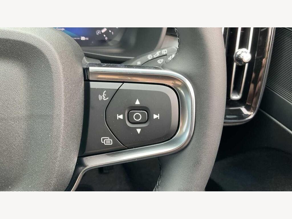 Used Volvo XC40 for sale - 77769137: Photo 15