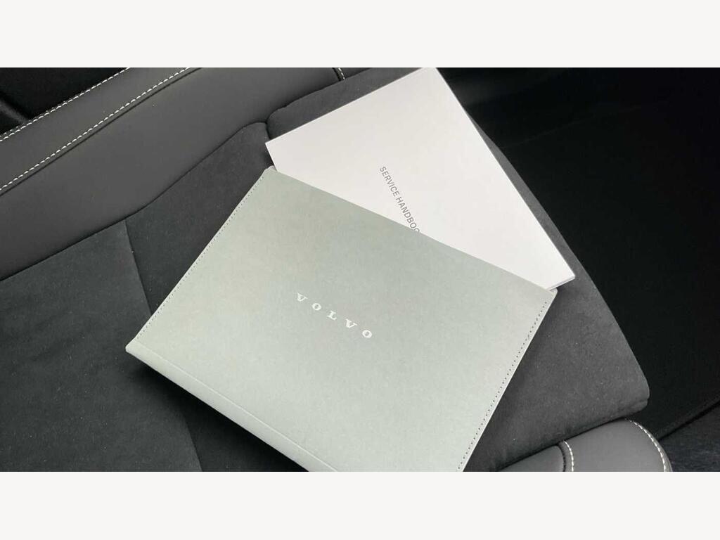 Used Volvo XC40 for sale - 77769137: Photo 28