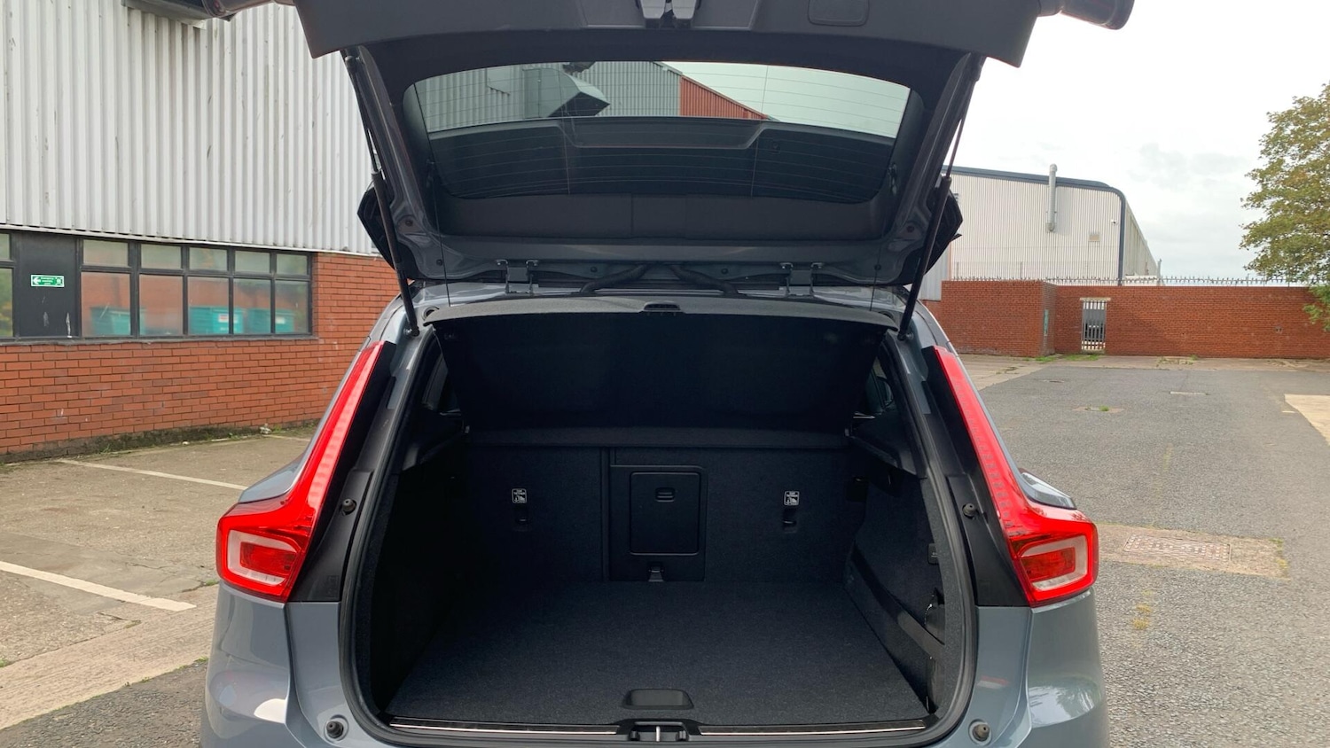 Used Volvo XC40 2019 for sale - 76432218: Photo 13