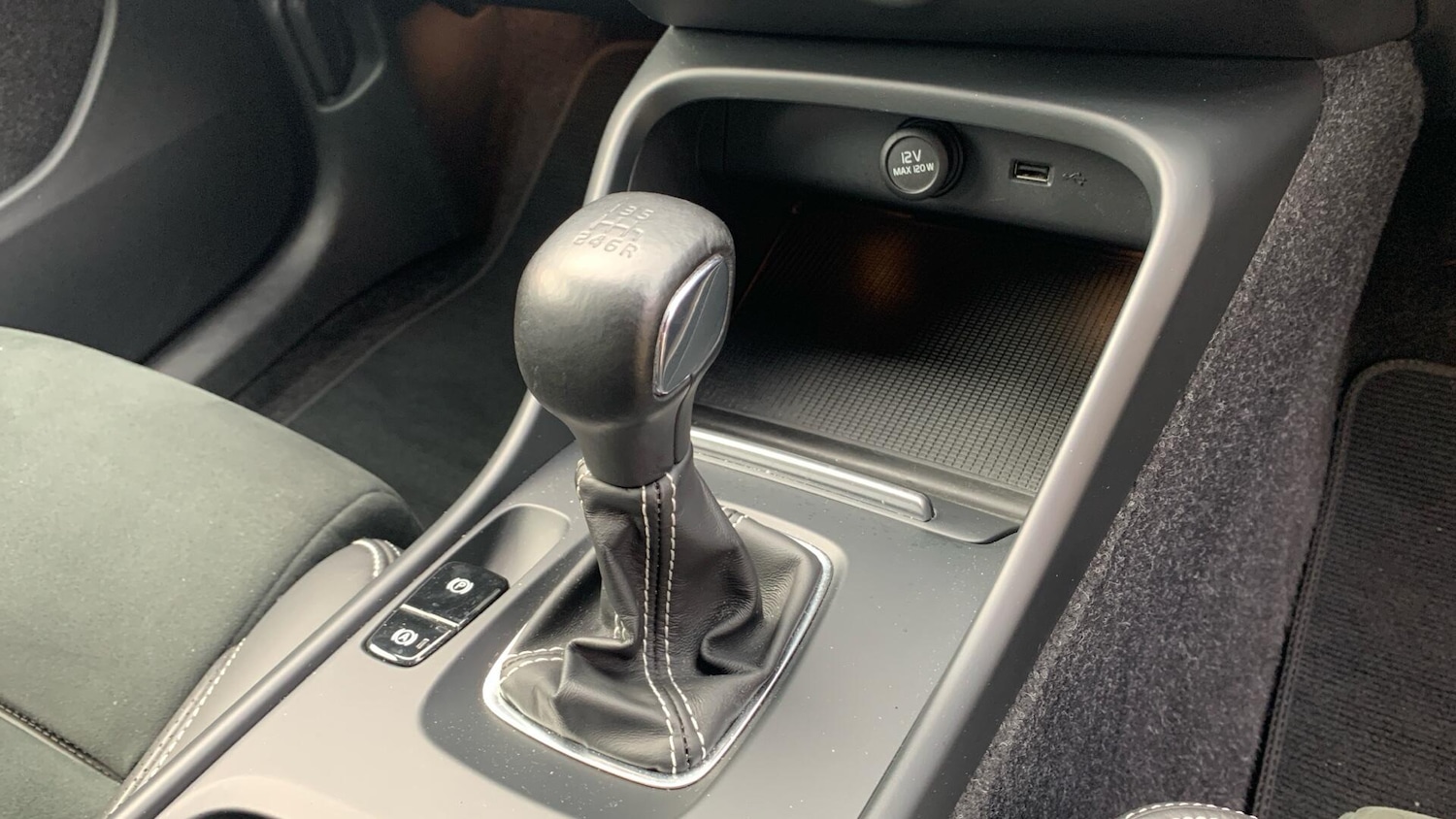 Used Volvo XC40 2019 for sale - 76432218: Photo 26