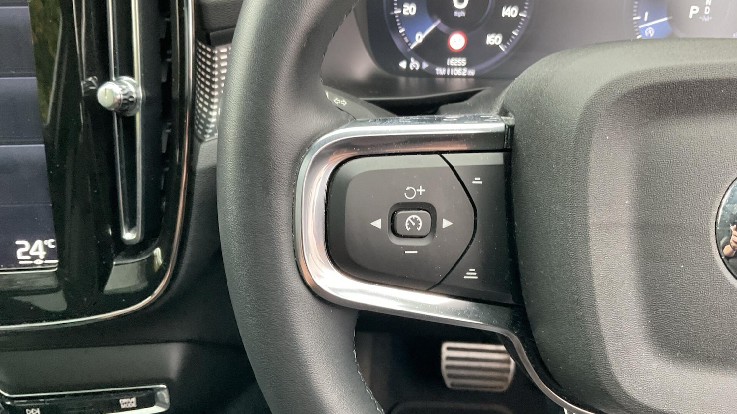 Used Volvo XC40 2022 for sale - 76824439: Photo 22