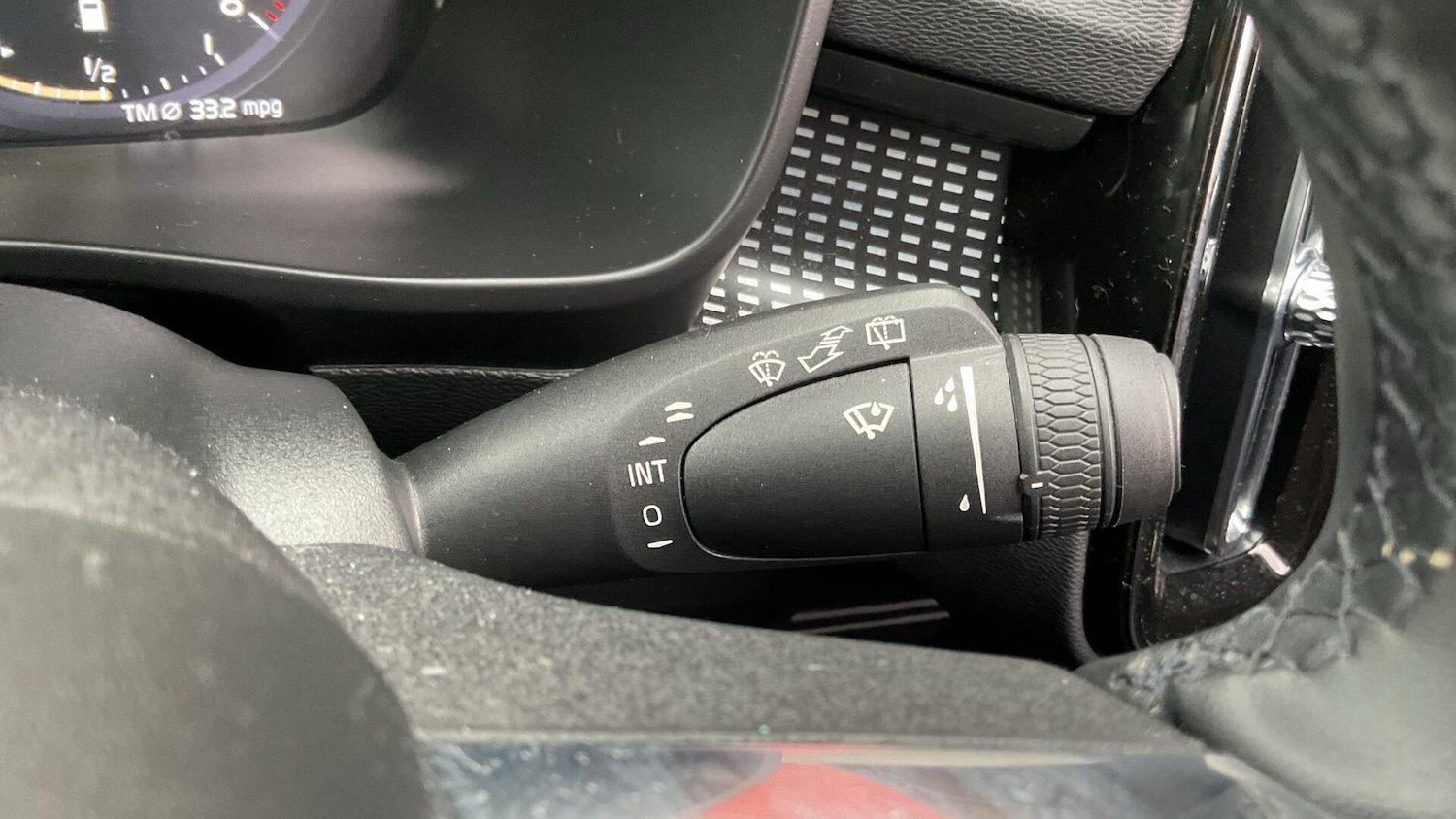 Used Volvo XC40 2022 for sale - 76824439: Photo 24