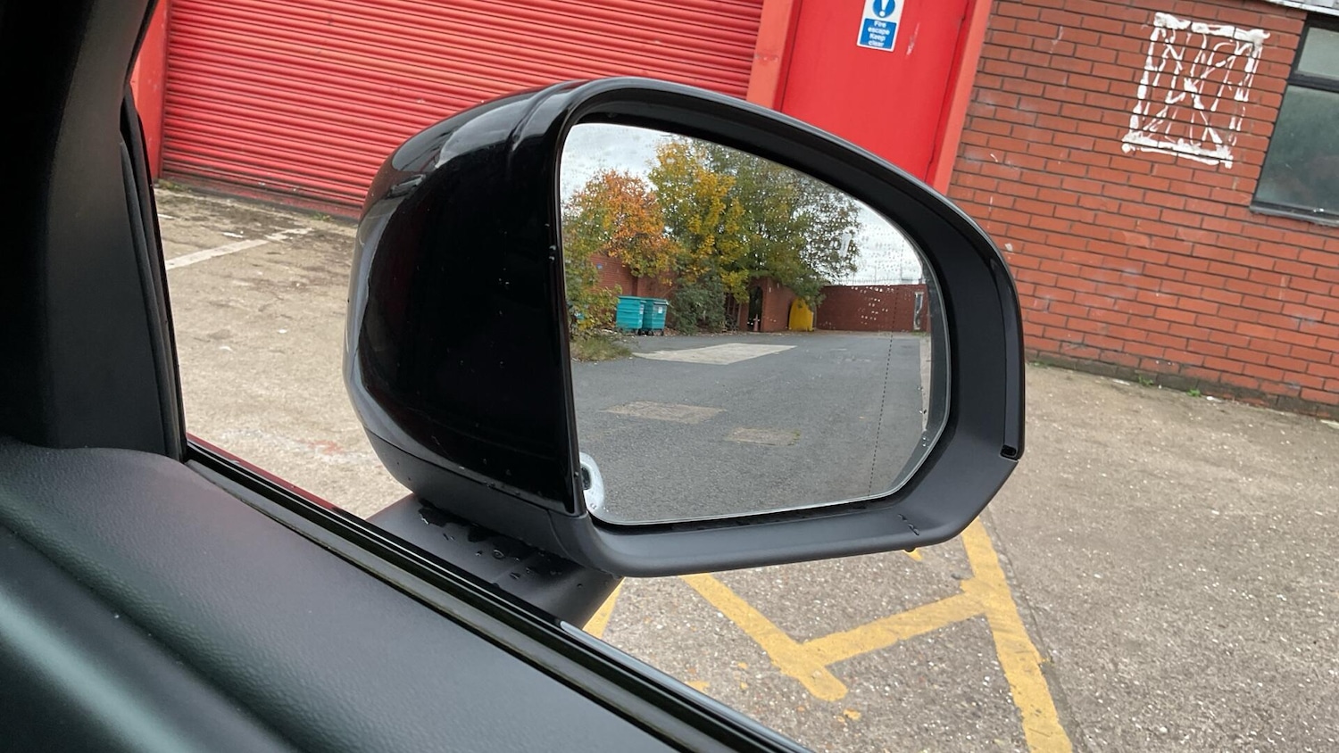 Used Volvo XC40 2022 for sale - 76824439: Photo 33