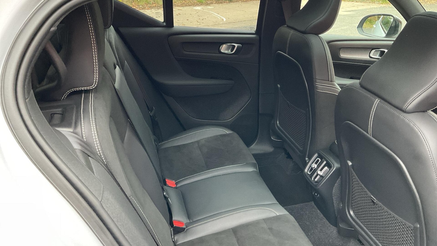 Used Volvo XC40 2022 for sale - 76824439: Photo 7