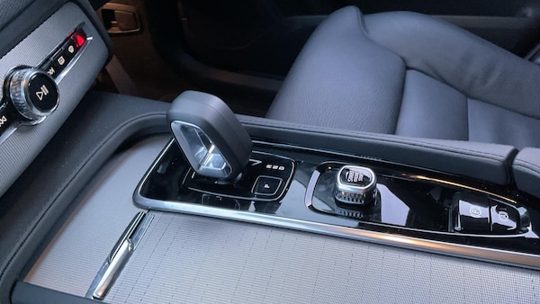 Used Volvo XC90 2024 for sale - 73680625: Photo 39