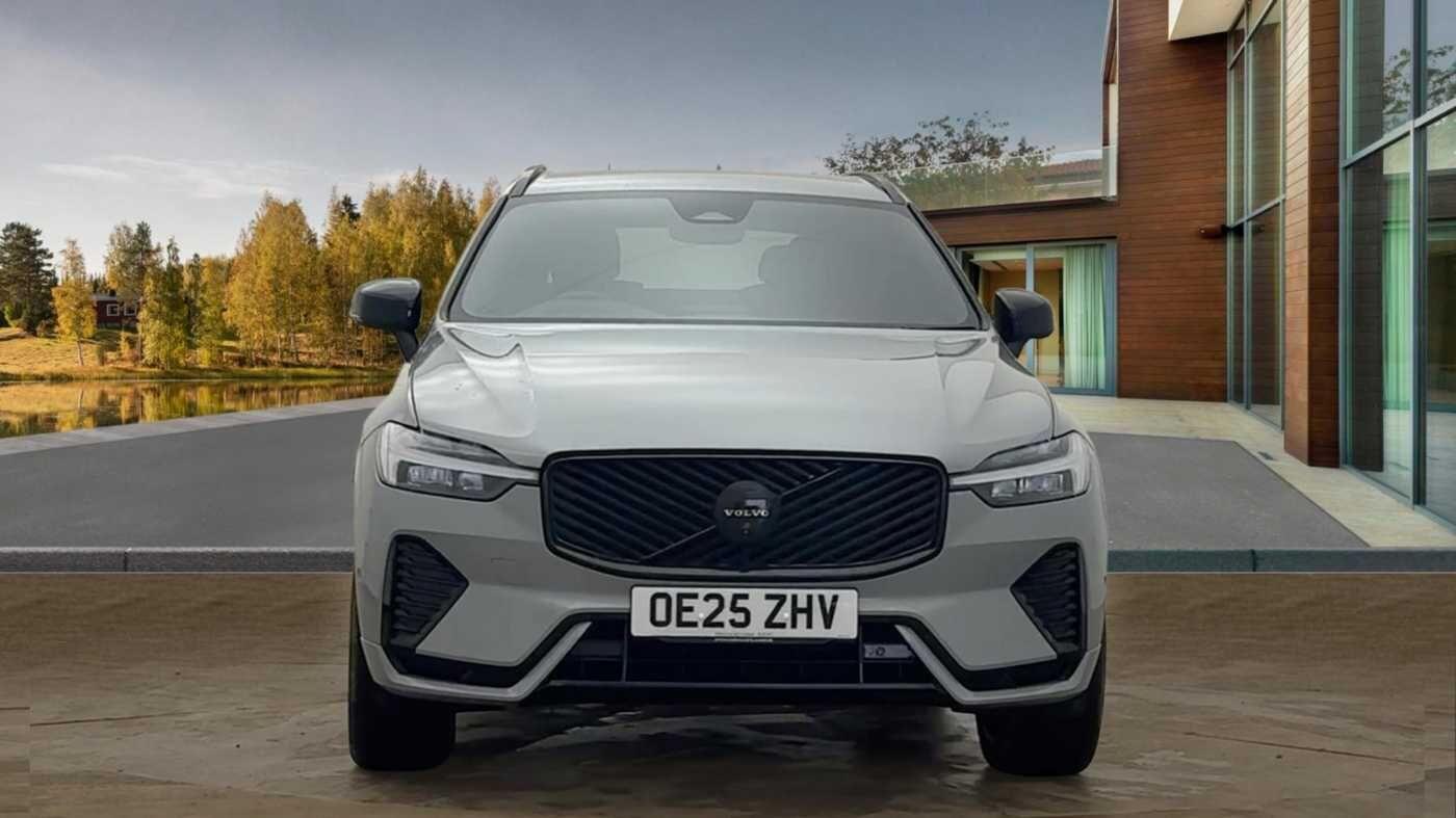 Used Volvo XC60 2025 for sale - 77290473: Photo 2