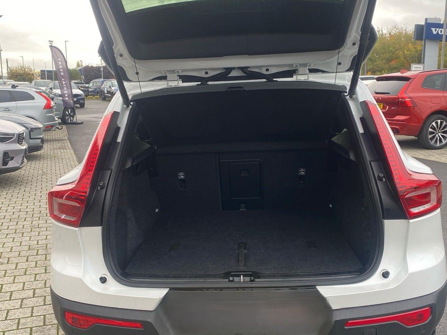 Used Volvo XC40 for sale - 77768698: Photo 11