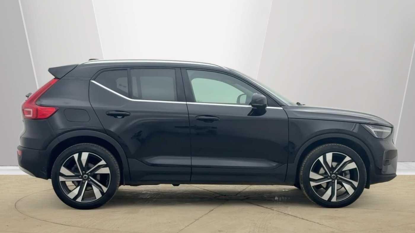 Used Volvo XC40 for sale - 77825169: Photo 2