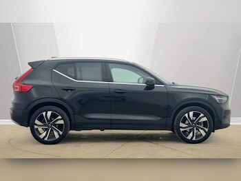 Used Volvo XC40 2025 for sale - 77825169: Photo