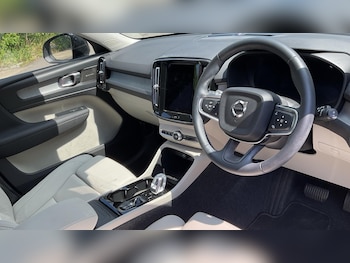 Used Volvo XC40 2025 for sale - 79181823: Photo