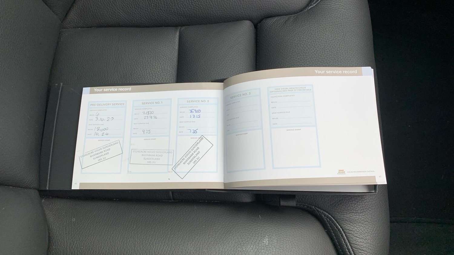 Used Volvo S60 2023 for sale - 77982438: Photo 15