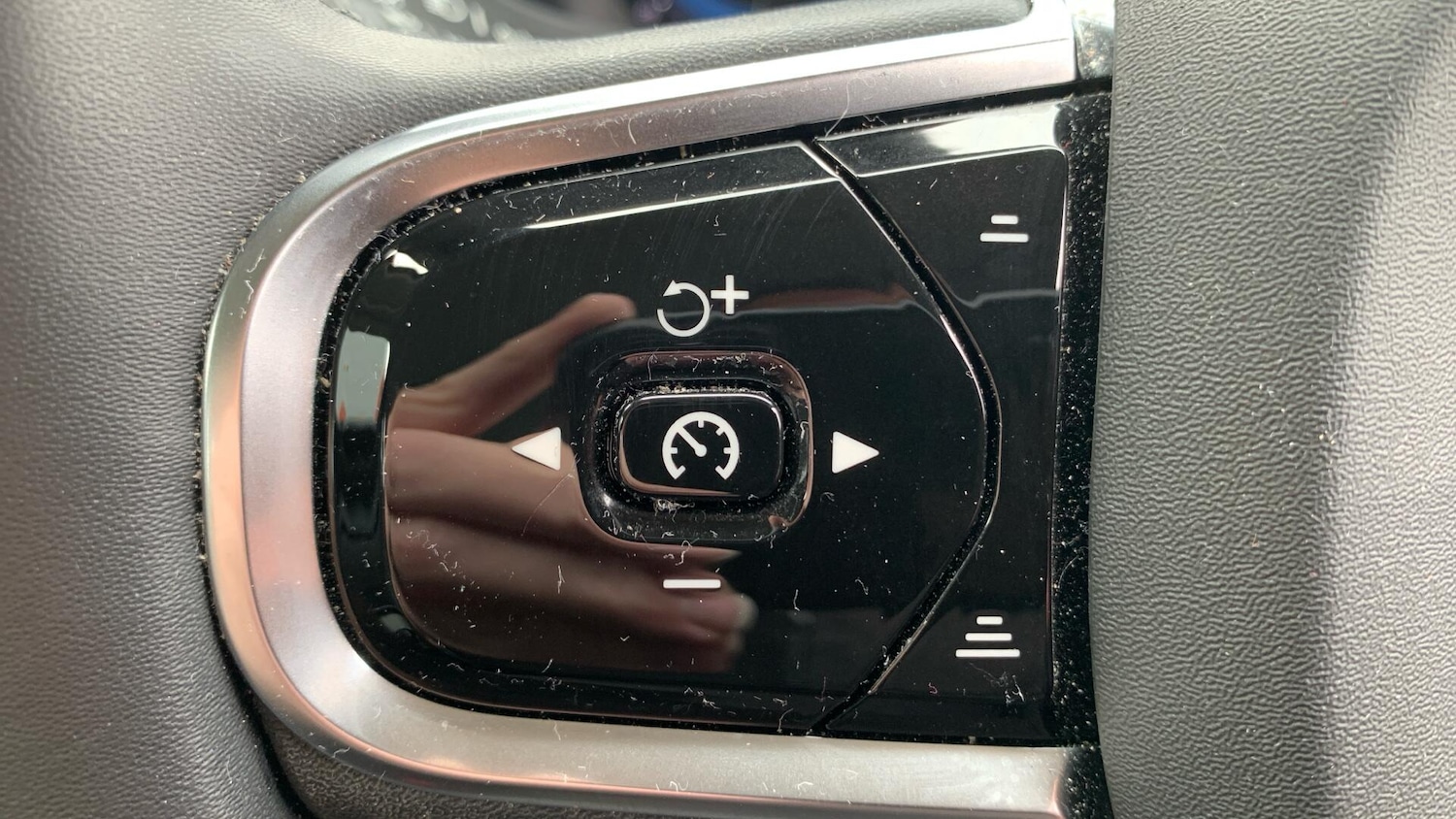 Used Volvo S60 2023 for sale - 77982438: Photo 21