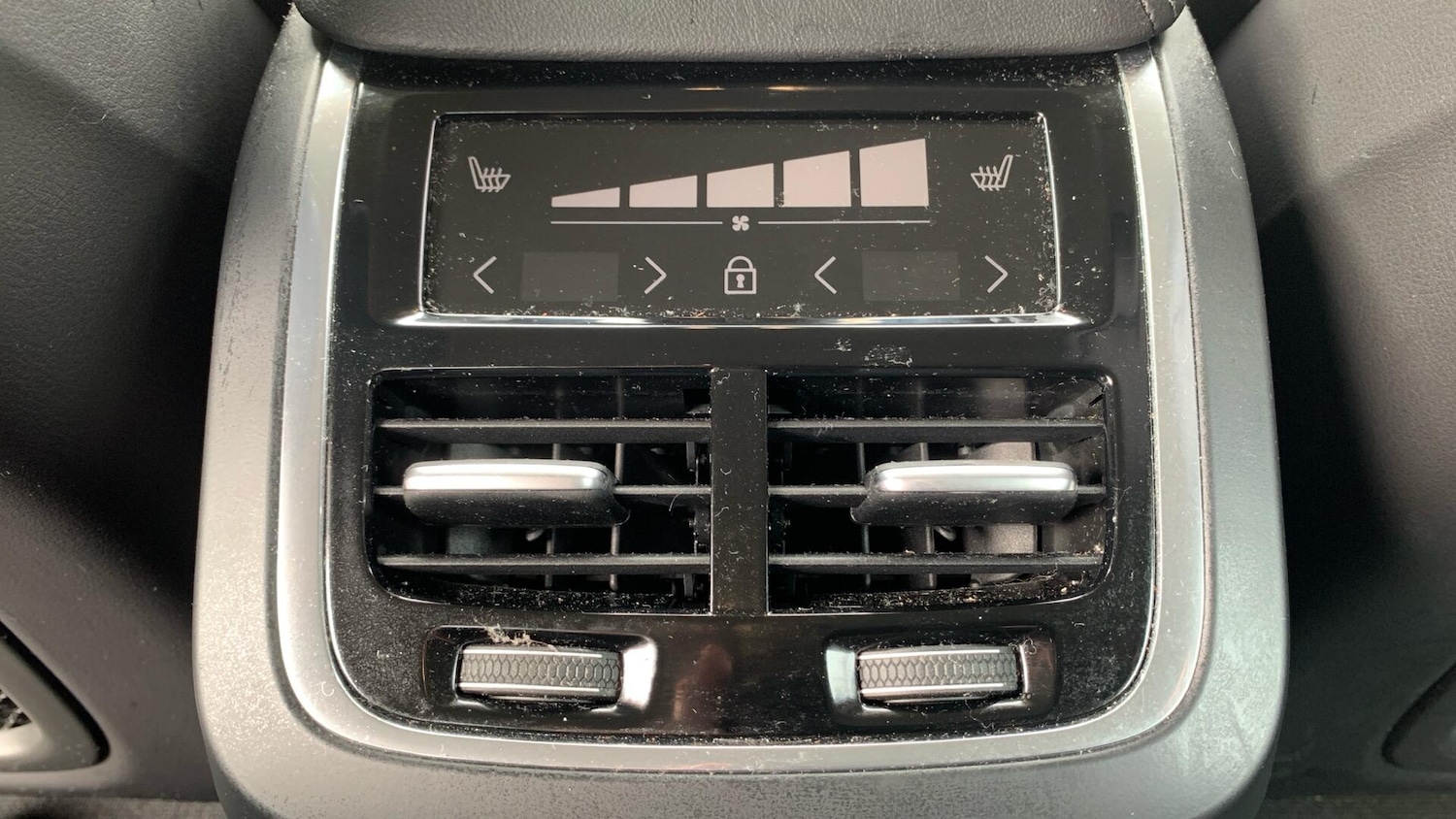 Used Volvo S60 2023 for sale - 77982438: Photo 36