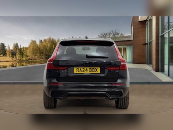 Used Volvo XC60 2024 for sale - 75578068: Photo