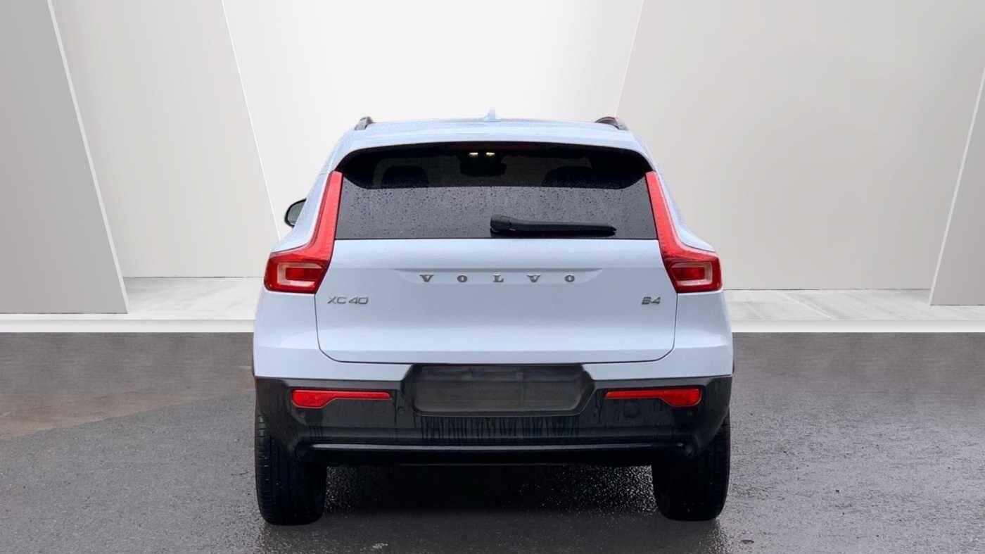 Used Volvo XC40 for sale - 77969890: Photo 3