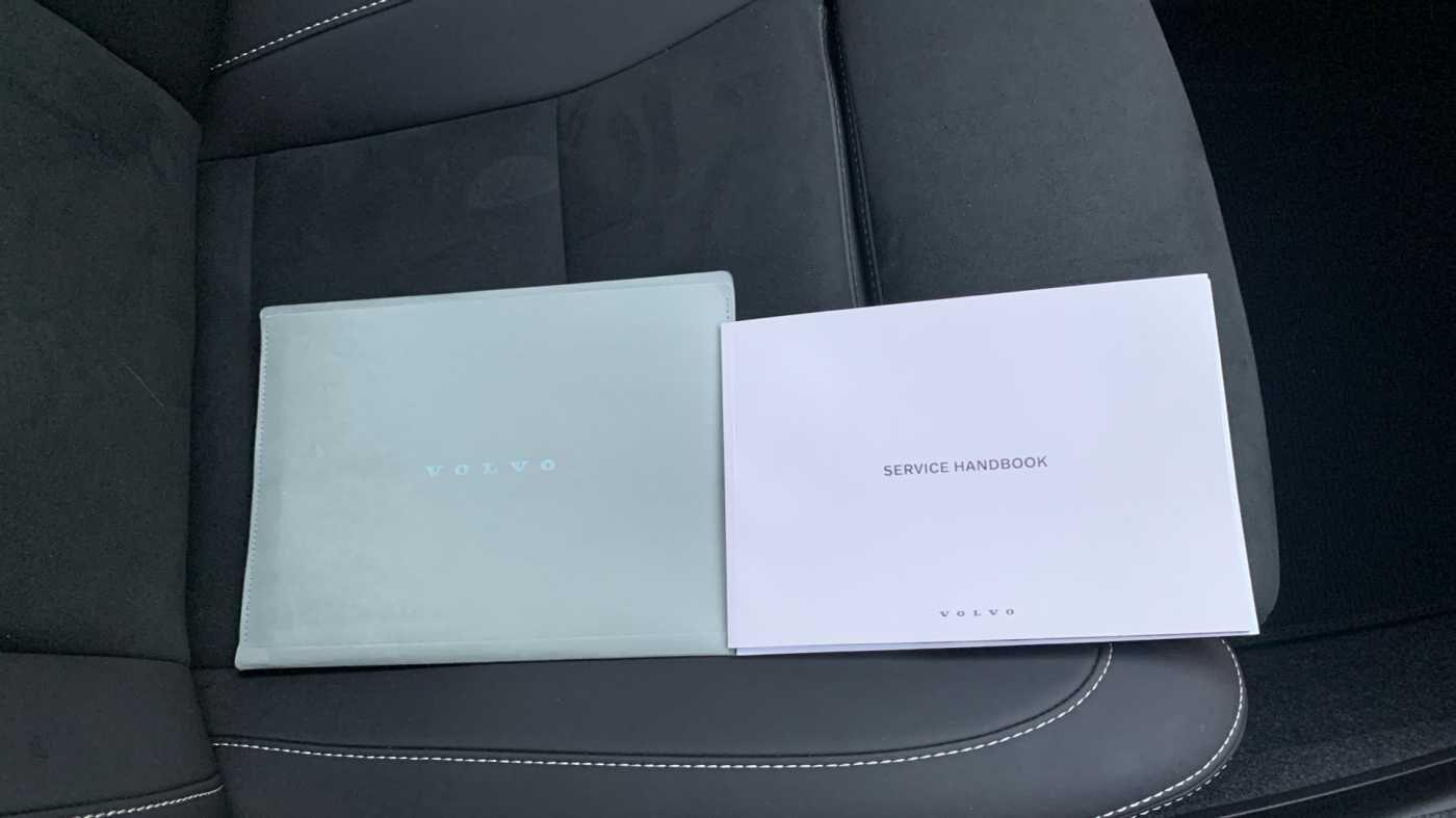 Used Volvo XC40 for sale - 77969890: Photo 30