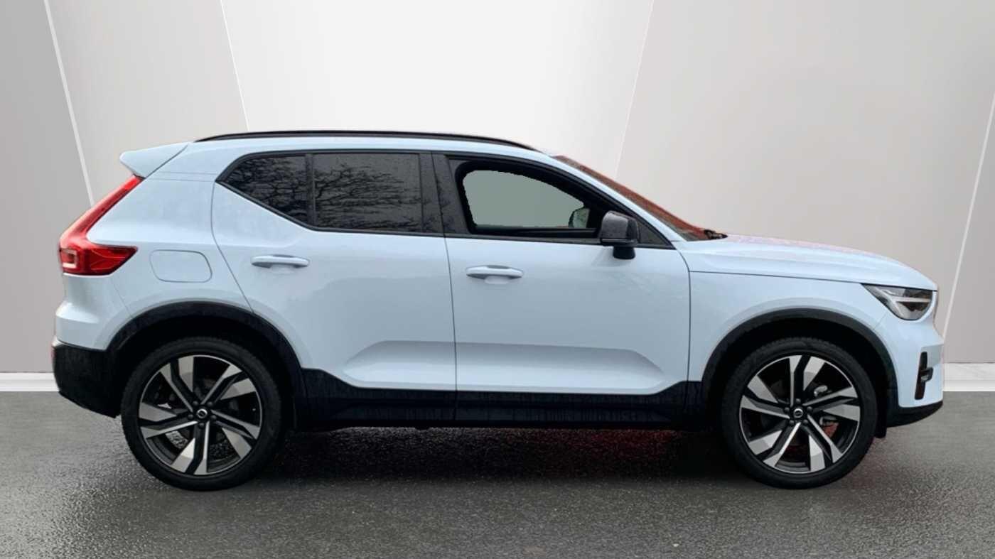 Used Volvo XC40 for sale - 77969890: Photo 4