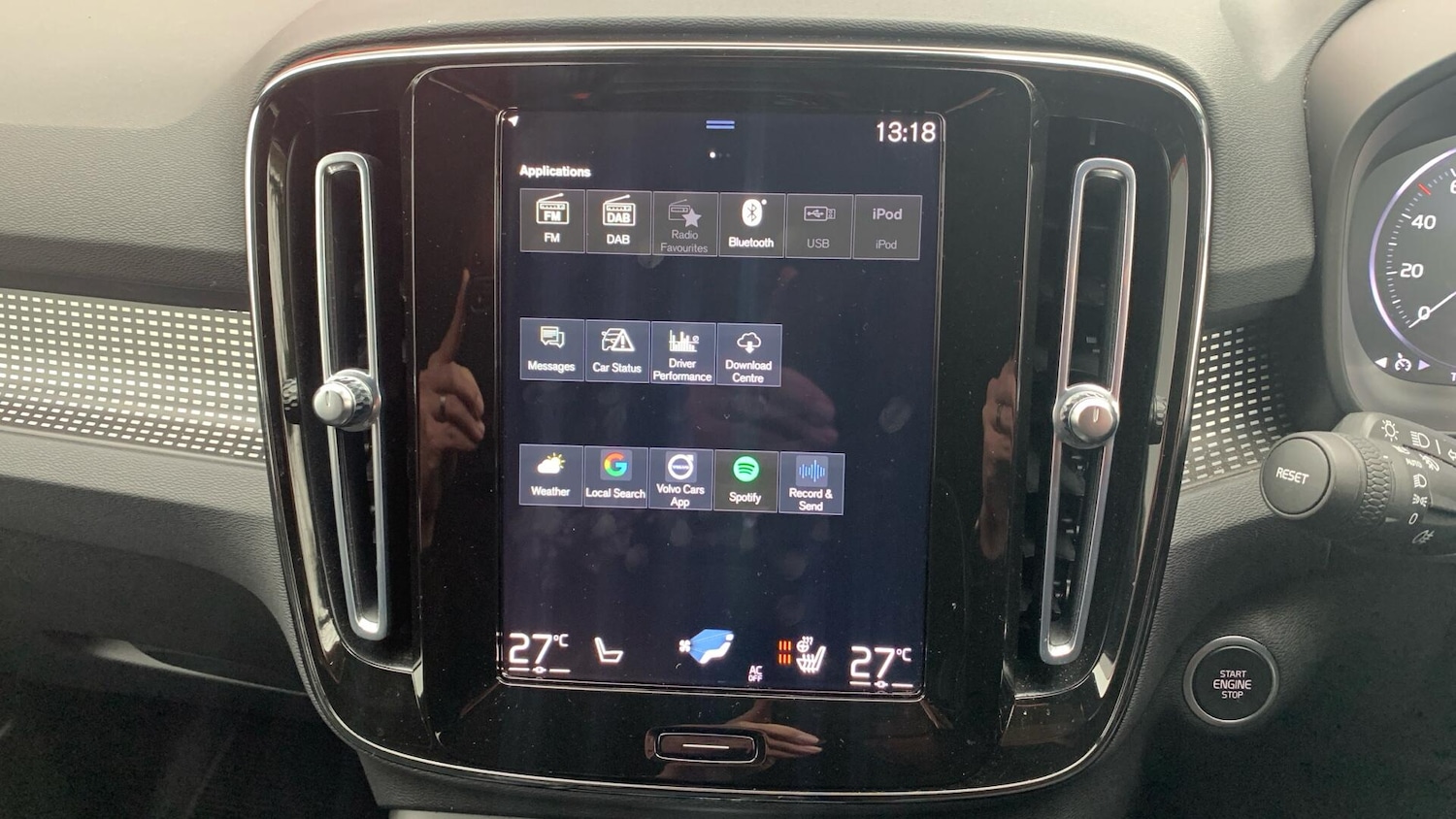 Used Volvo XC40 for sale - 77267062: Photo 12