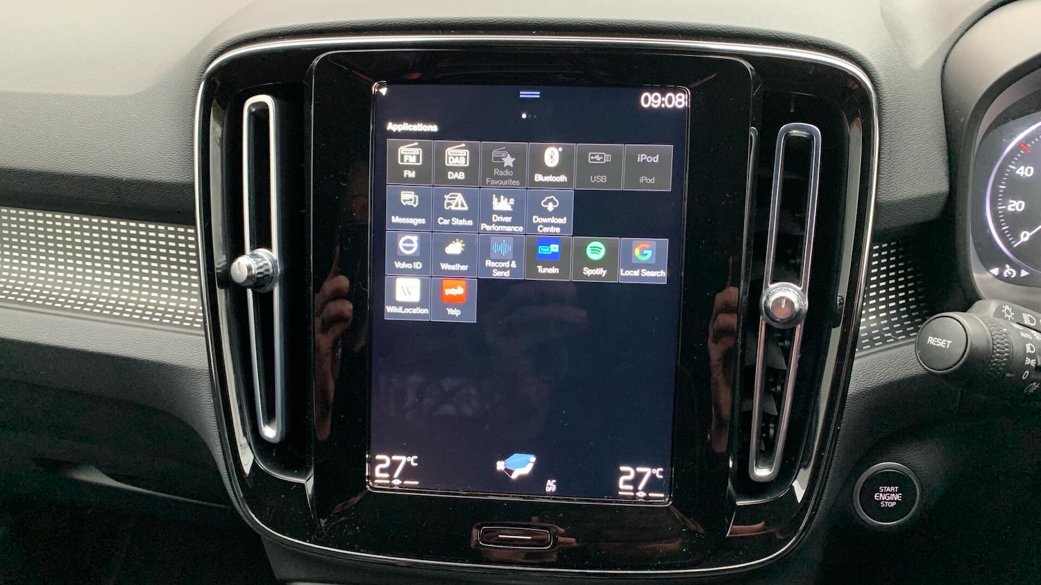 Used Volvo XC40 2022 for sale - 77625742: Photo 12