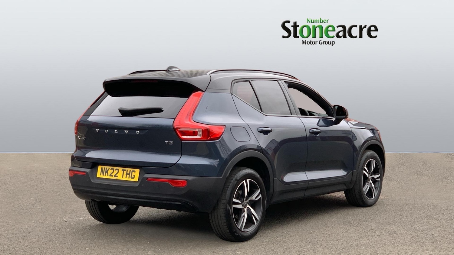 Used Volvo XC40 2022 for sale - 77625742: Photo 2