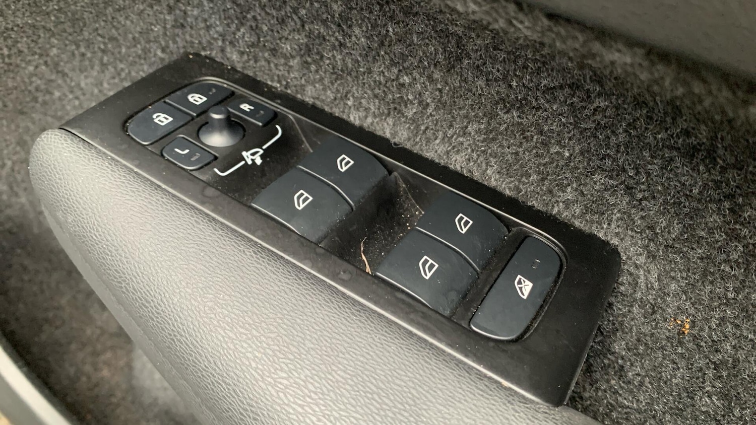 Used Volvo XC40 2022 for sale - 77625742: Photo 24