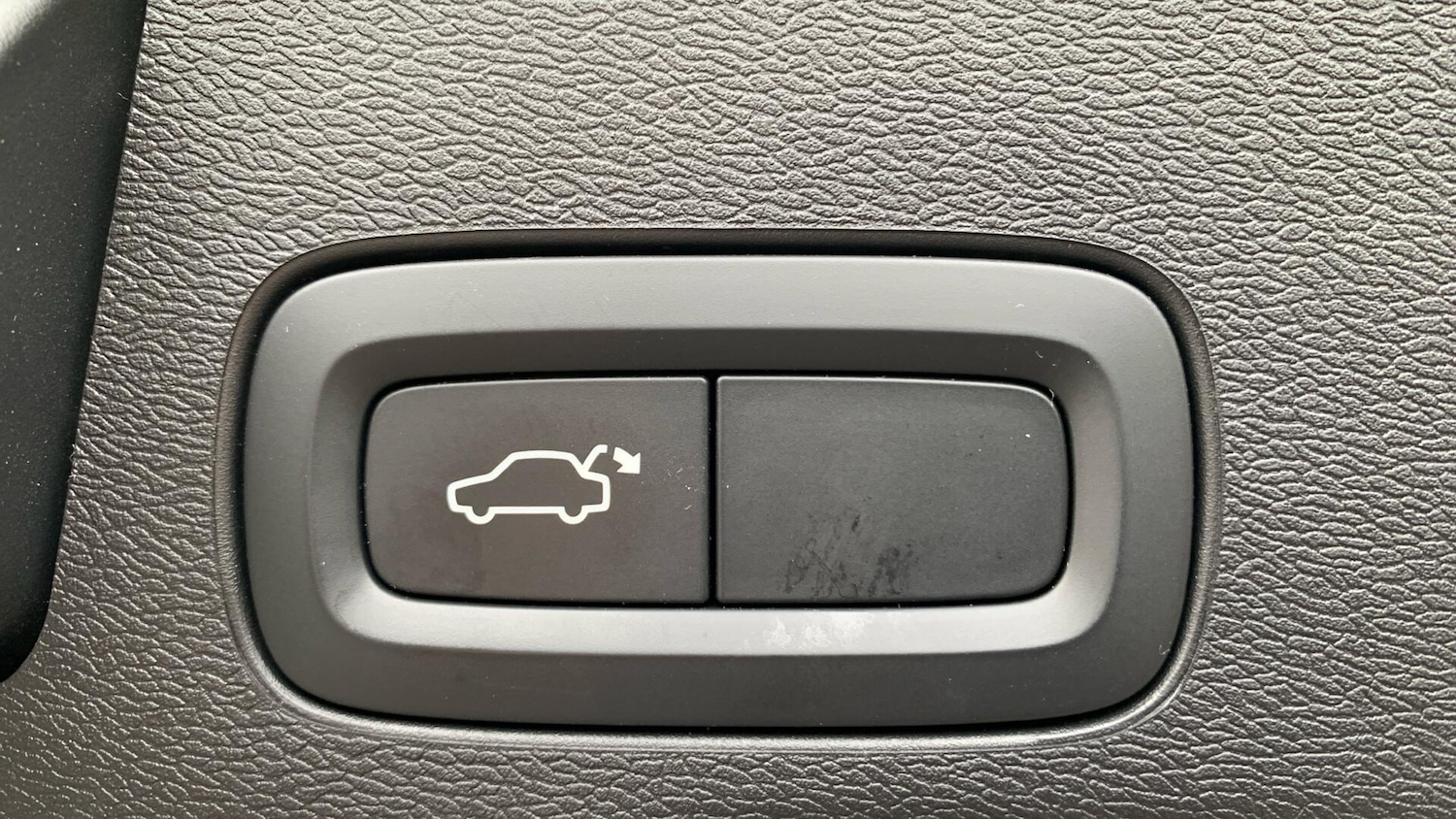 Used Volvo XC60 2022 for sale - 76753085: Photo 36