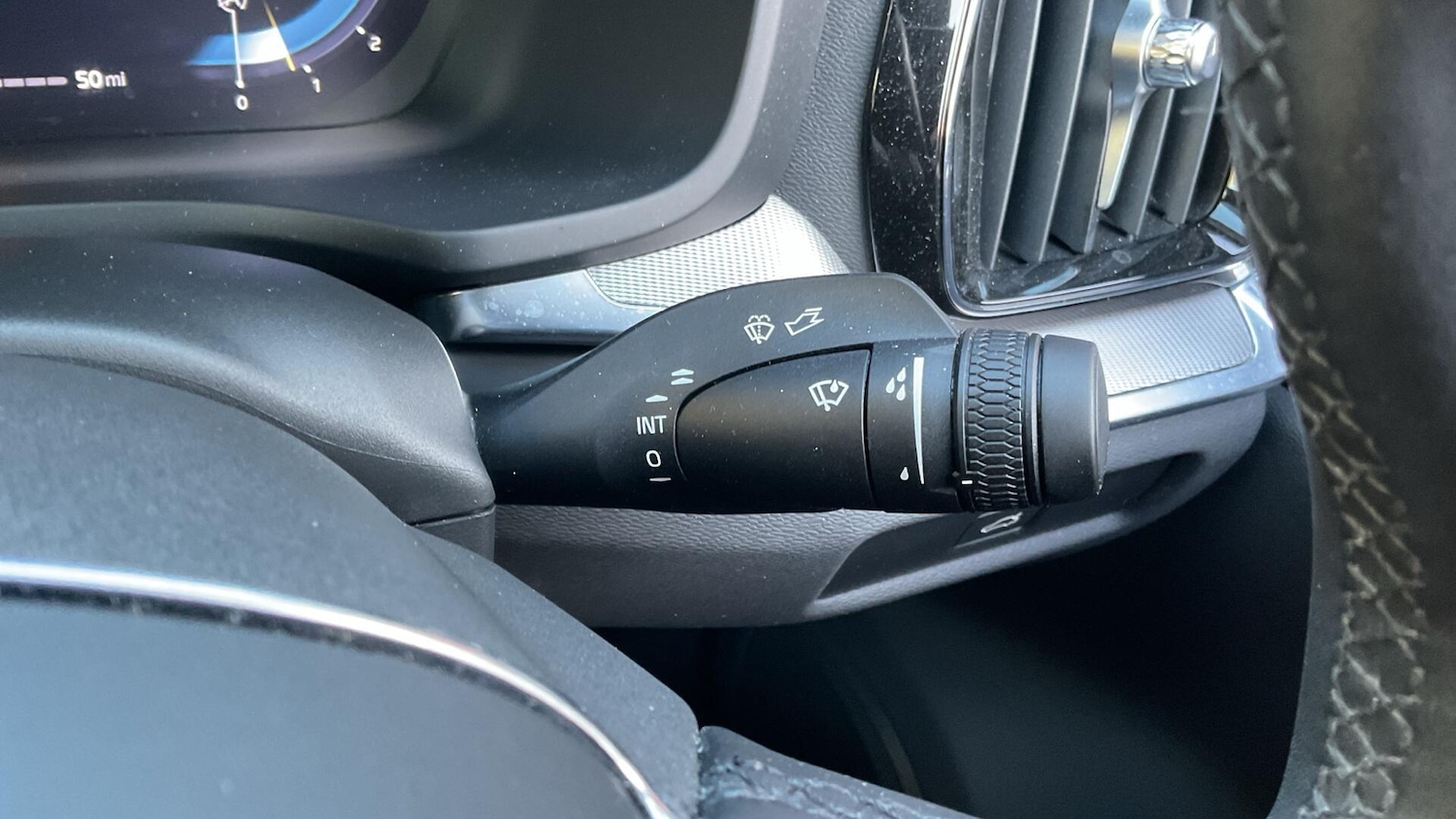 Used Volvo S60 2023 for sale - 76824982: Photo 24