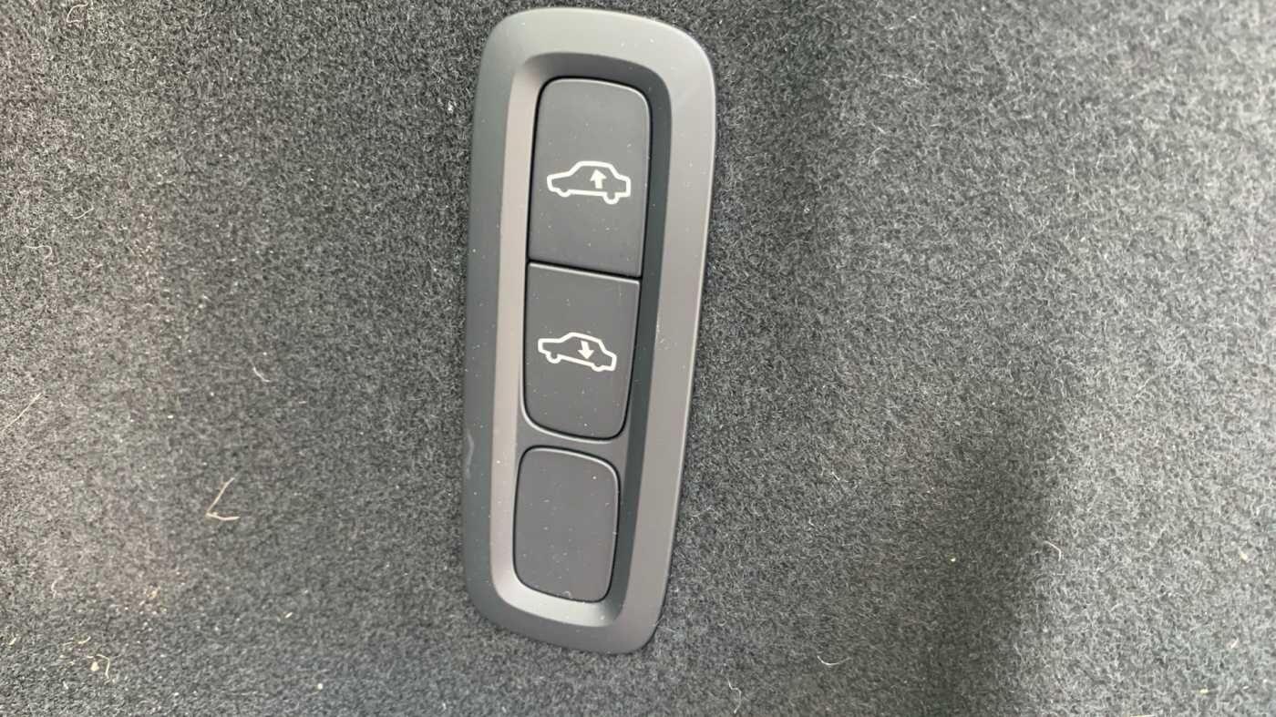 Used Volvo XC60 for sale - 77852779: Photo 23