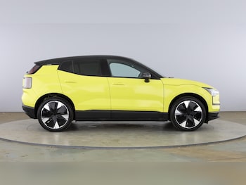 Used Volvo EX30 2025 for sale - 79033634: Photo