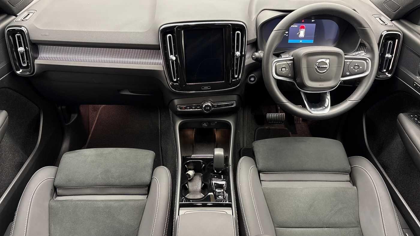 Used Volvo XC40 2024 for sale - 76753312: Photo 11