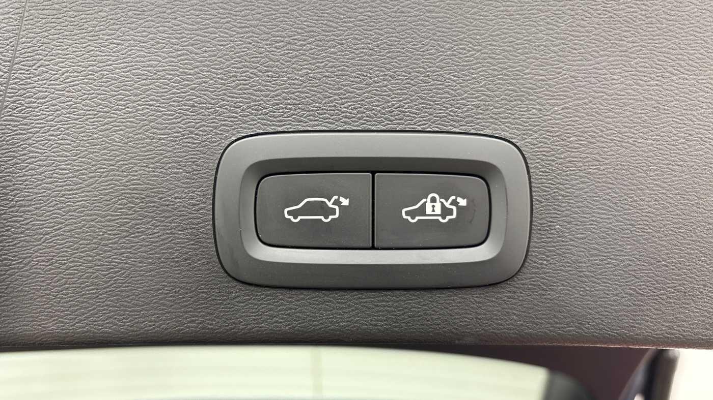 Used Volvo XC40 2024 for sale - 76753312: Photo 20