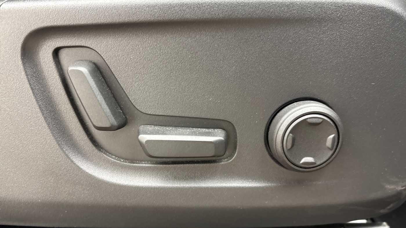 Used Volvo XC40 2024 for sale - 76753312: Photo 29