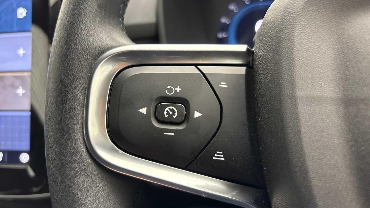 Used Volvo XC40 2024 for sale - 76753312: Photo 32