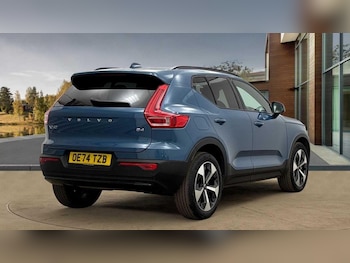 Used Volvo XC40 2024 for sale - 76753312: Photo