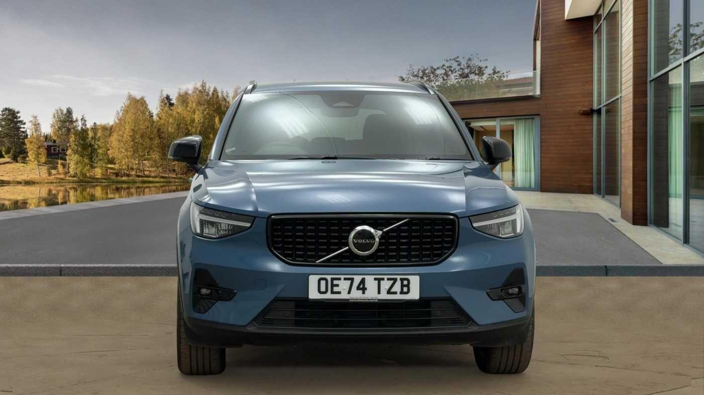 Used Volvo XC40 2024 for sale - 76753312: Photo 9