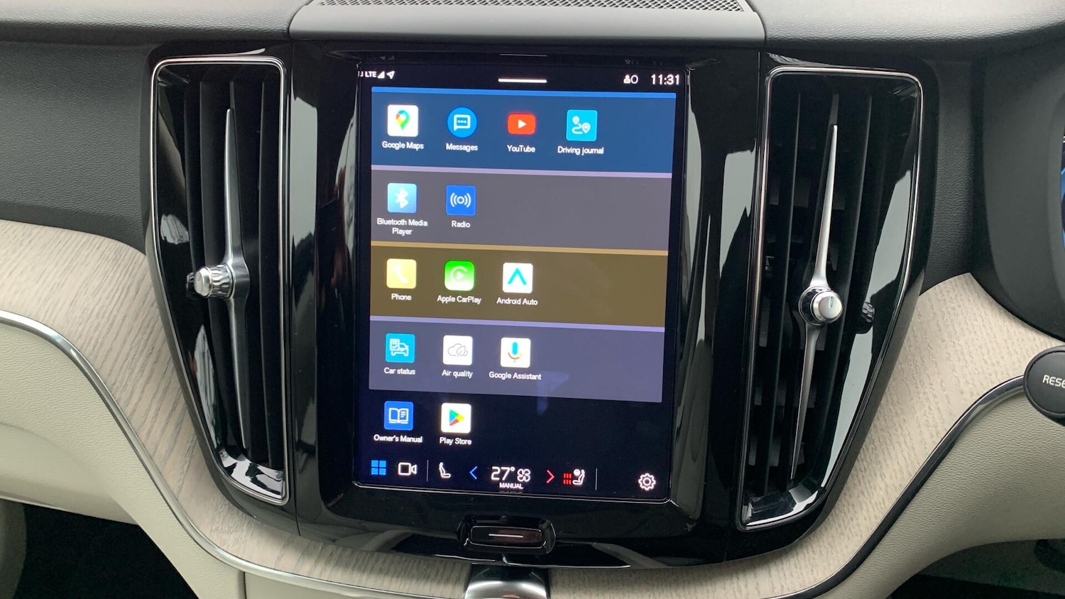 Used Volvo XC60 2023 for sale - 77266995: Photo 12