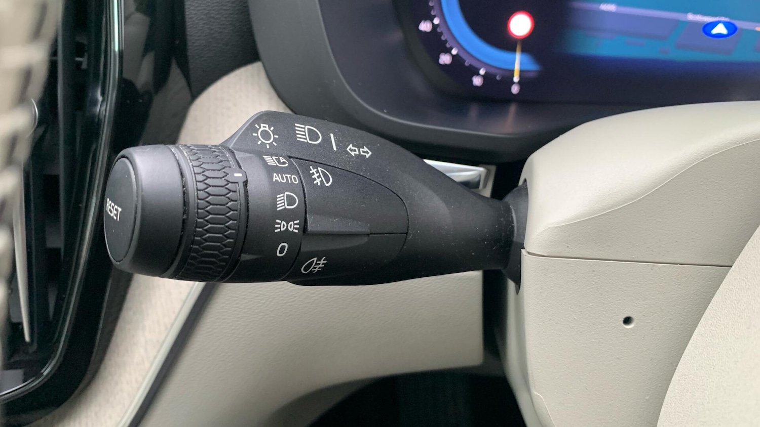 Used Volvo XC60 2023 for sale - 77266995: Photo 20