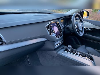 Used Volvo XC90 2024 for sale - 76551045: Photo