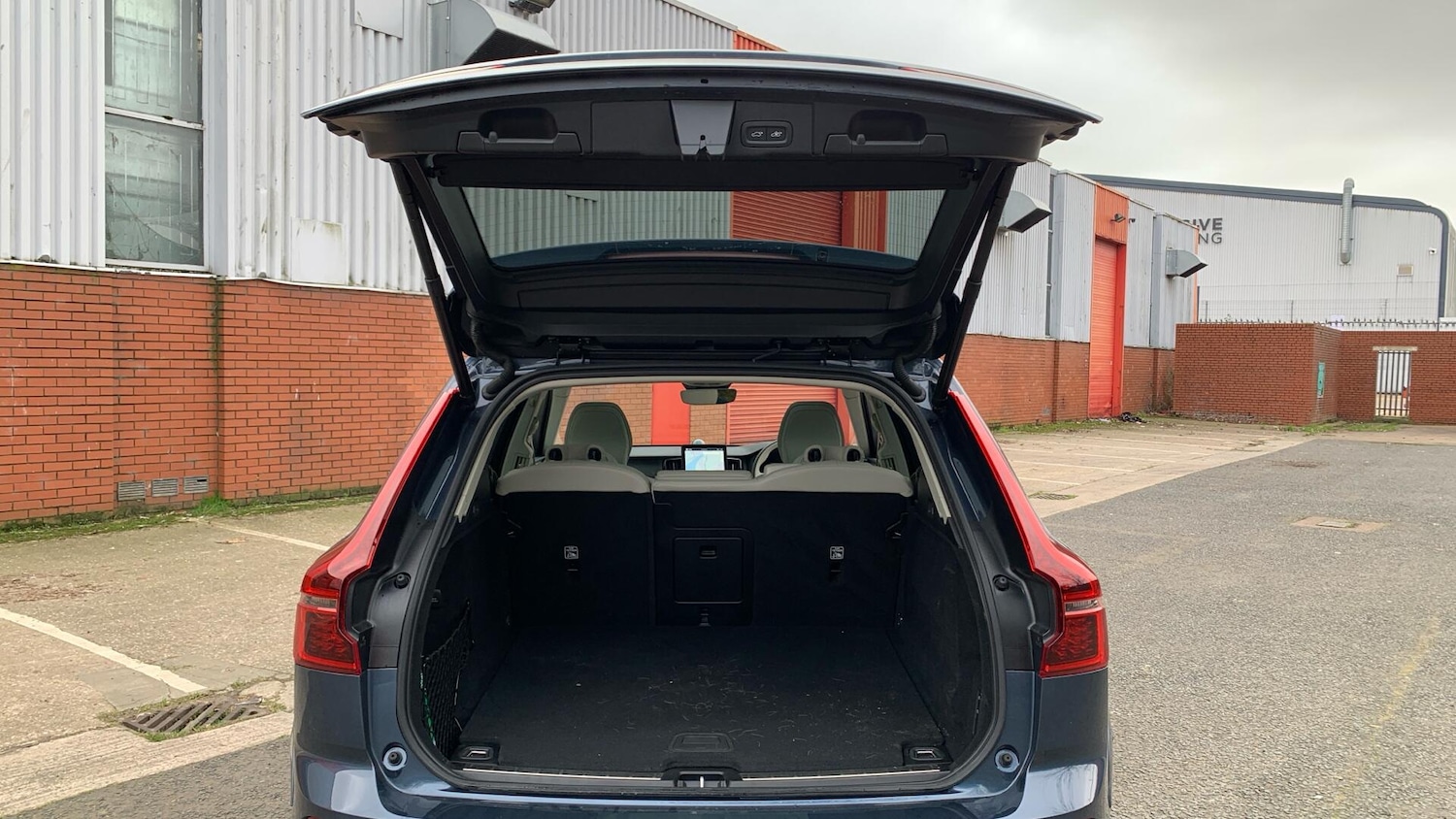 Used Volvo XC60 for sale - 77625998: Photo 13