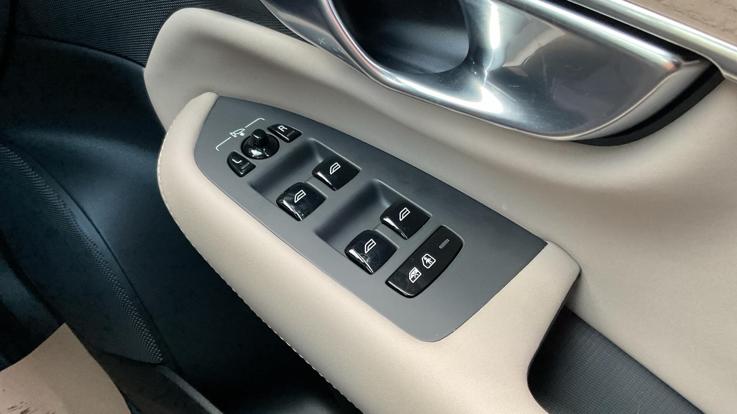 Used Volvo XC90 2025 for sale - 76832143: Photo 24