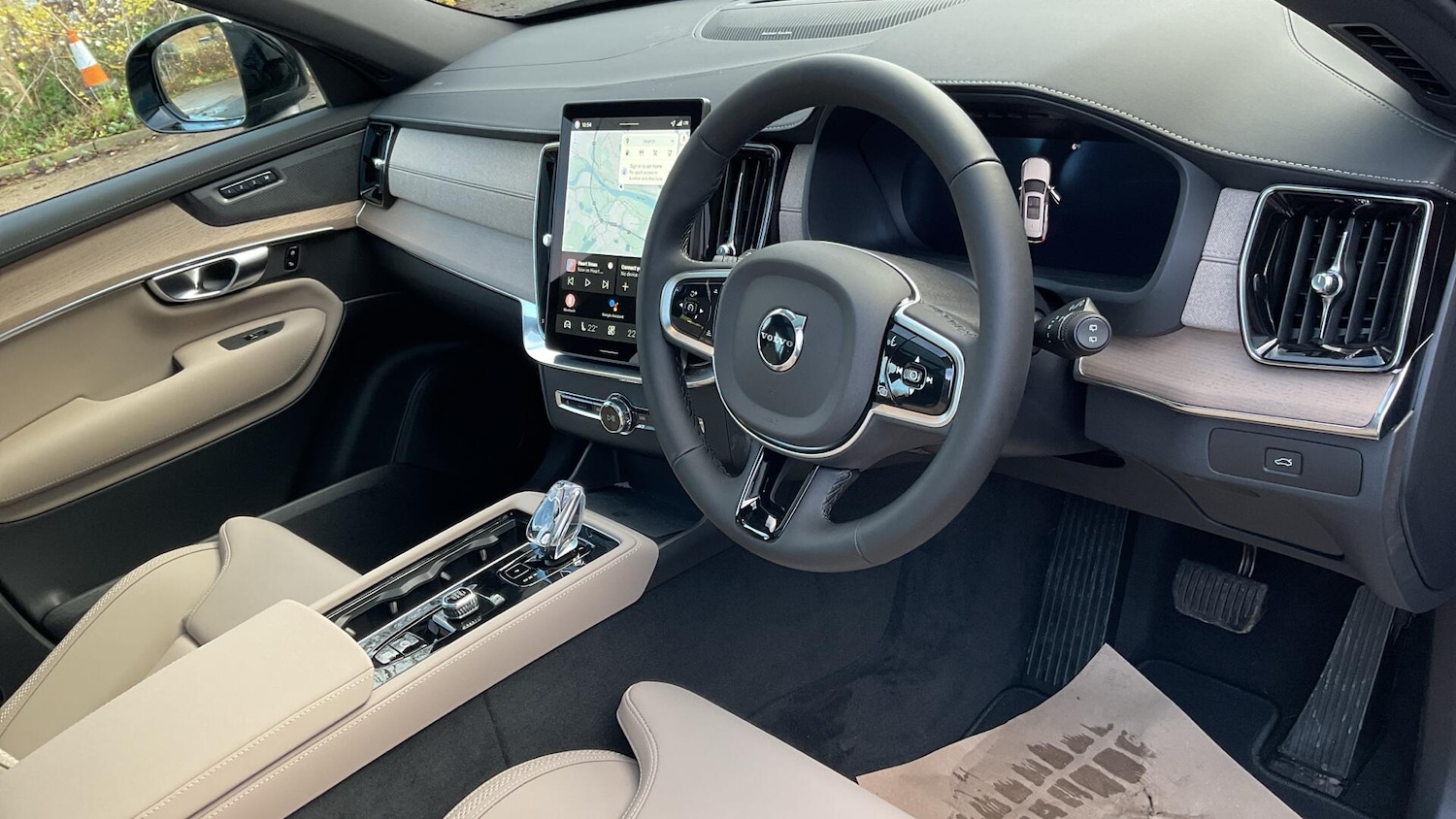 Used Volvo XC90 2025 for sale - 76832143: Photo 4