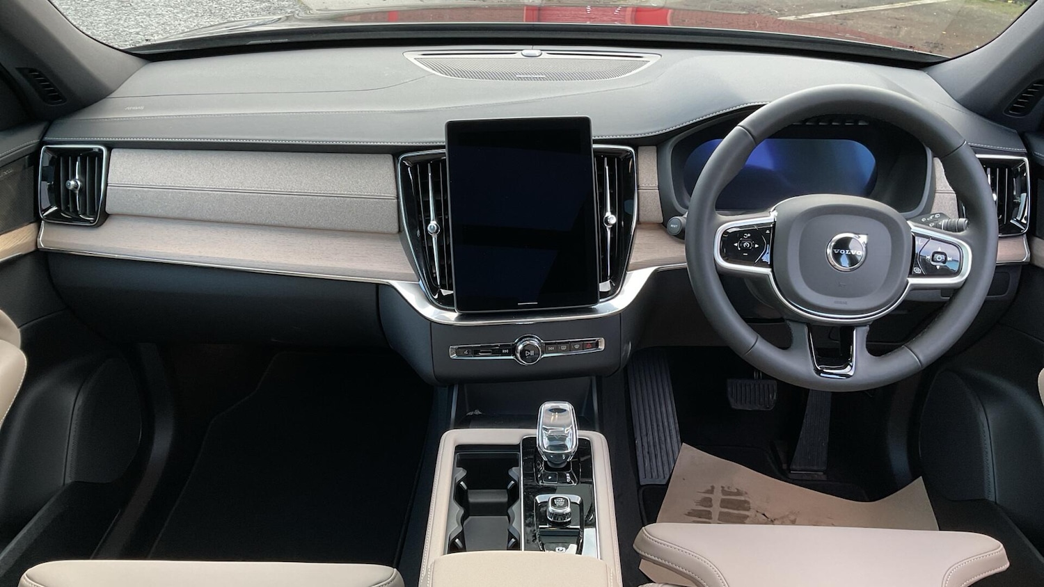 Used Volvo XC90 2025 for sale - 76832143: Photo 5